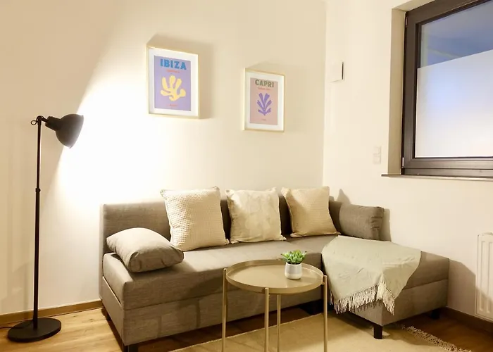 Modernes Apartment, Stadtnah, Stellplatz, Naehe Mosel