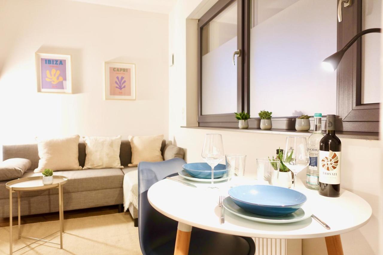 Modernes Apartment, Stadtnah, Stellplatz, Naehe Mosel * Koblenz (Rhineland-Palatinate)