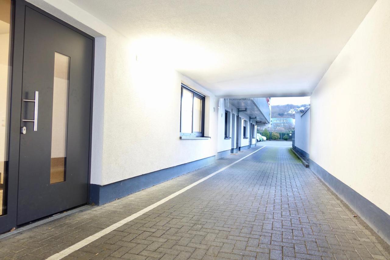 Modernes Apartment, Stadtnah, Stellplatz, Naehe Mosel Apartment *